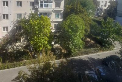Apartament cu 4 camere decomandat în Smeura - 7