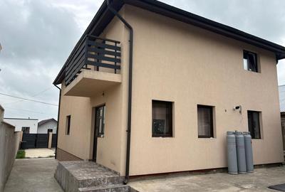 Casă cu 4 camere în Bălăceanca - 3