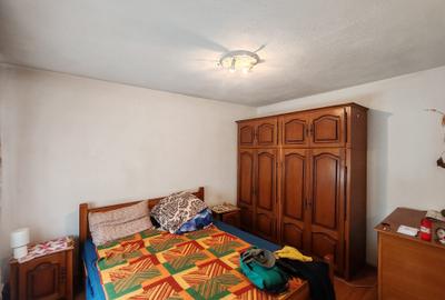 Chiajna casa veche cu teren stradal in centru - 6