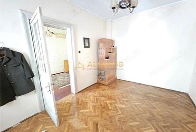 Casă cu 4 camere cu Teren 274 Mp în Central - 17
