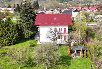 Casă individuală cu 6 camere cu Canalizare în Albeștii de Argeș - 18