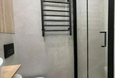 Garsonieră decomandată în Unirii