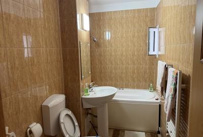 Ap 2 cam decomandate cu balcon  Vasile Aaron et 5/10 - 3