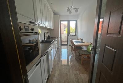 Apartament 2 camere Coresi ,Isaran, Spatios si nou cu o priveliste odihnitoare - 3