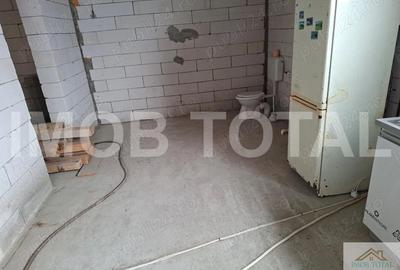 Casă în Periferie - 4