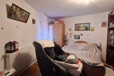 Casă individuală cu 6 camere cu Canalizare în Port - 8