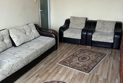 Apartament cu 2 camere decomandat în Micro 17 - 2