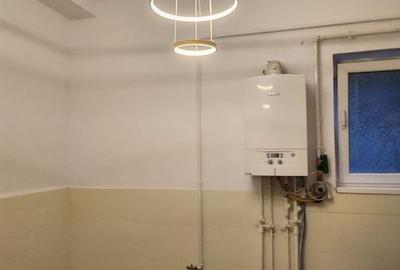 De vanzare apartament 6 camere Piata Romana. Pret NEGOCIABIL De vanzare apartament 6 camere Piata Romana. Pret NEGOCIABIL - 13