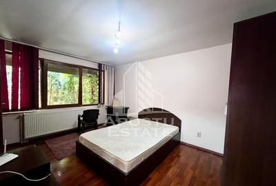 Apartament cu o camera, centrala proprie, loc de parcare,...