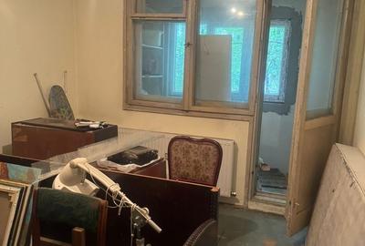 Titan, Jean Steriadi - 4