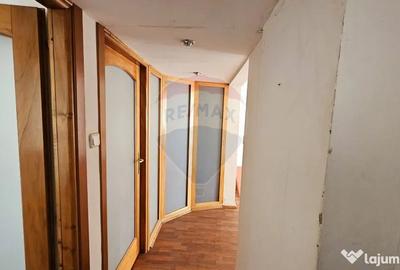 Spațiu comercial, de 80 mp, în Mărăței - 6
