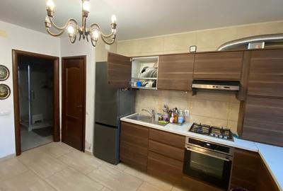 Casă individuală cu 4 camere cu Canalizare în Giulești - 6