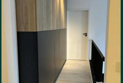 Apartament cu 3 camere decomandat în Est - 1