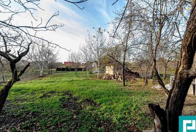 Casa cu teren in Parneava - 1