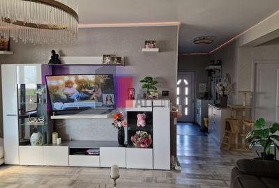 Vanzare casa moderna cu piscina si zona de fitness --Mihailesti - 7