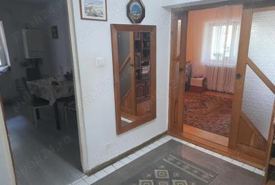 Apartament clasic ?i spa?ios de vanzare Etaj 1, langa Pia?a Centrala din Caransebes - 6