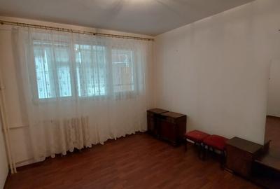 Proprietar vând apartament cu 3 camere - 2