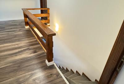 Cocheta si incapatoare P+M,in zona linistita de case,strada lata,teren generos - 10