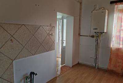 Casa 3 camere libera la vanzare GHIMBAV - 7
