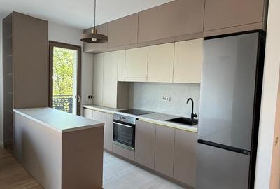 Apartament cu 3 camere decomandat, mobilat în Circumvalațiunii - 1