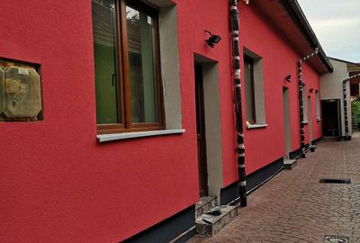 Casă cu 210 camere cu Teren 400 Mp în Mehala - 1