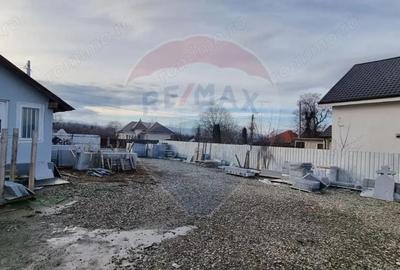 Spațiu comercial, de 56 mp, în Dobreni - 9