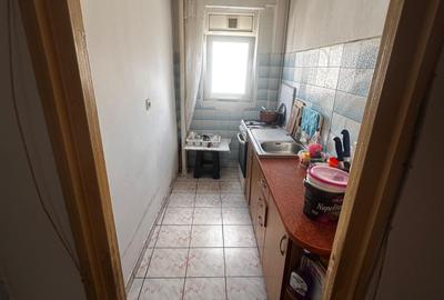 Apartament cu 2 camere decomandat în 1 Decembrie 1918 - 3