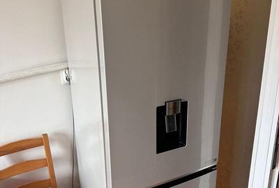 Apartament cu 3 camere decomandat în Lujerului - 8
