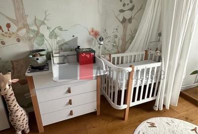 Vanzare apartament 4 camere -Lujerului - 1