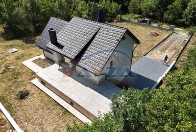 Casă cu 4 camere în Cicârlău - 19