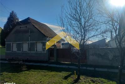 Casă cu 5 camere cu Canalizare în Central - 7