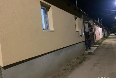 Casă cu 3 camere cu Teren 1500 Mp în Central - 8