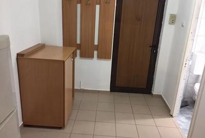 Costin Georgian metrou ,bloc 1988,Reabilitat,Decomandat,PARTER ,Balcon - 4