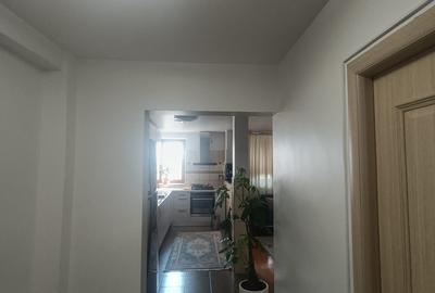 Ap 3 camere Favorit, bloc tip Z, Renovat  / Mobilat - 4
