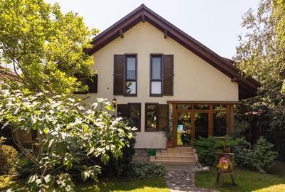 Locuiește lângă pădure, dar cu toate facilitățile la îndemână - 1