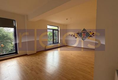 DE ÎNCHIRIAT VILĂ CĂMIN DE BĂTRÂN I AFTERSCHOOL I GARAJ+CURTE I ZONA CENTRALĂ - 17