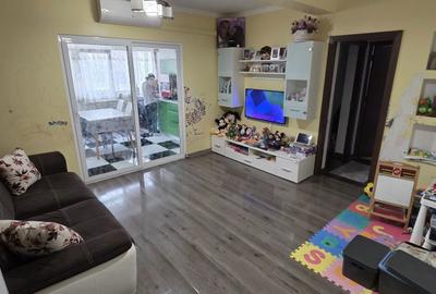 Apartament cu 2 camere semidecomandat în Pădureni - 2