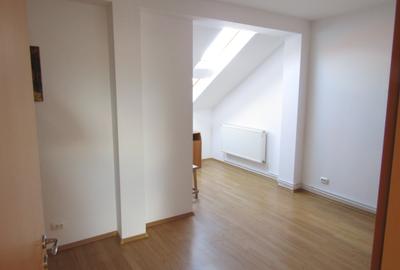 Apartament cu 2 camere + living, pe două niveluri, complet utilat și mobilat - 8