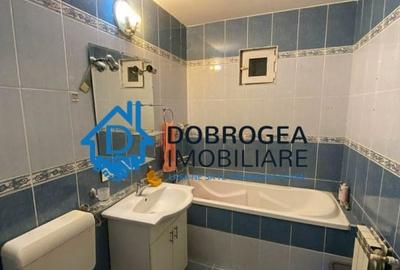Apartament cu 3 camere decomandat, mobilat în C5 - 5
