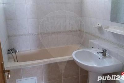 Apartament cu 3 camere decomandat în Poiana Brașov - 2