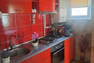 De Vanzare - Apartament cu 2 camere - 5