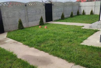 Casă cu 5 camere cu Teren 280 Mp în Clinceni