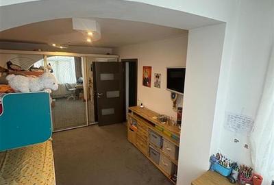 Apartament cu 2 camere decomandat, mobilat în Hipodrom 3 - 7