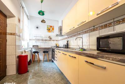 Apartament cu 3 camere în Central - 9