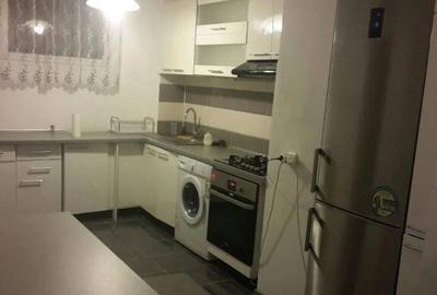 Apartament 3 camere, decomandat - zona Astra - 4