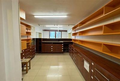 Spatiu comercial cu gradina si loc de parcare in centrul orasului Brasov - 3