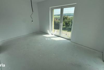 Casă cu 4 camere cu Canalizare în Sadu - 11