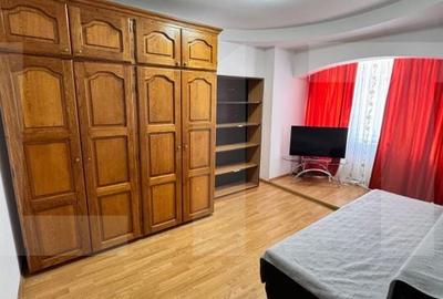 Apartament cu 3 camere în Central - 8