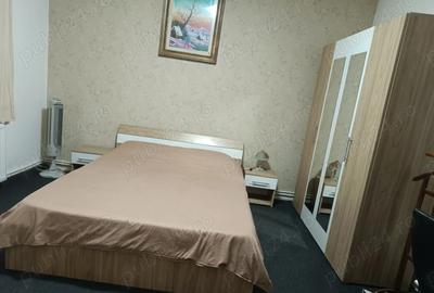 Inchiriez ?i in regim hotelier apartament 2 camere decomandat ?i curte proprie - 4