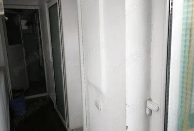 Garsonieră decomandată în Berceni - 2